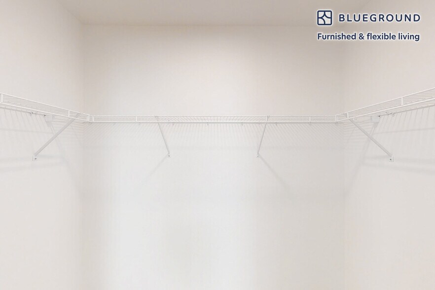 Building Photo - 109 S Division St