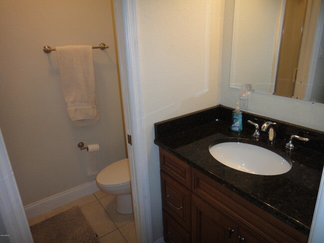 Building Photo - 230 Cape Shores Cir