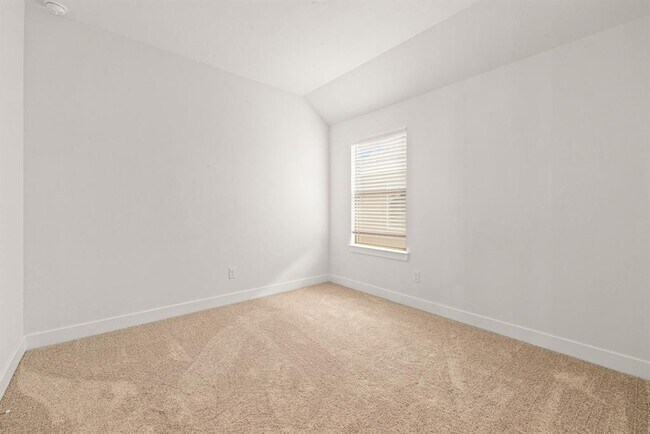 Building Photo - 801 Laguna Grn Ln
