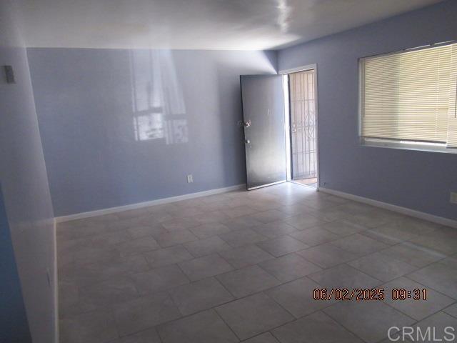 Building Photo - 1535 S 38th St
