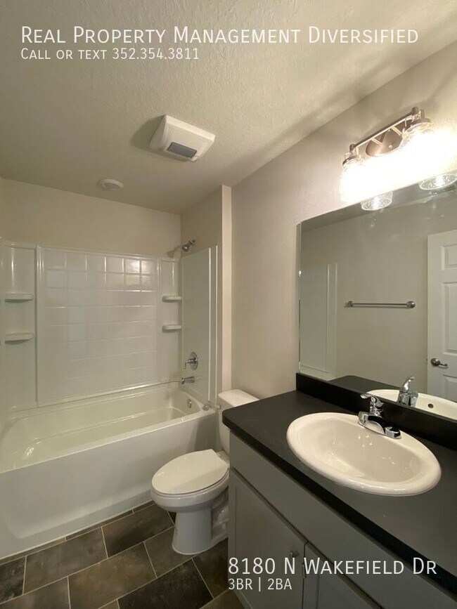 Building Photo - 8180 N Wakefield Dr