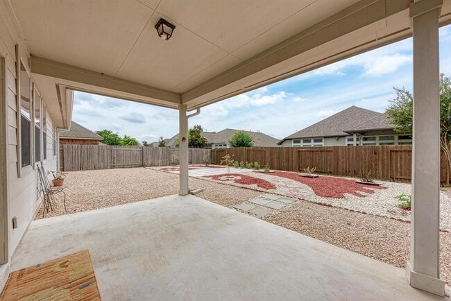 Building Photo - 11512 Shadow Creek Dr