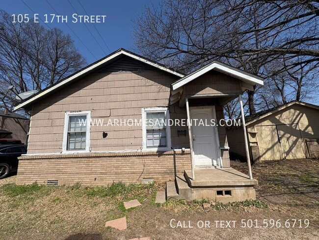 Primary Photo - 105A E. 17th Street | 2 Bedrooms | 1 Bathroom