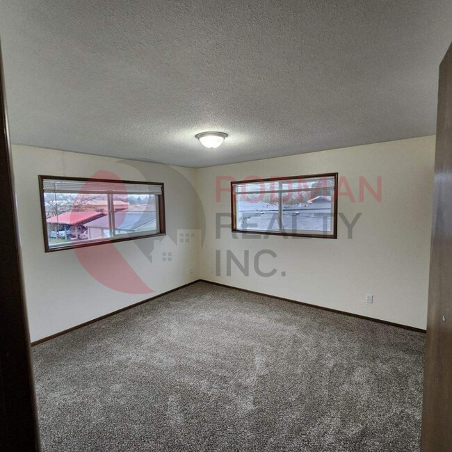 Building Photo - 1628 10th Avenue