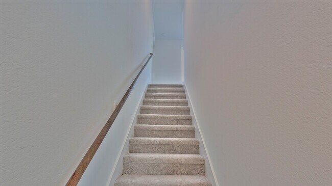 Building Photo - 16806 Old Wagon Wy