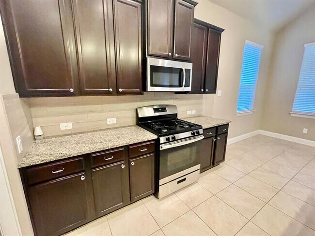 Building Photo - 21406 Greylag Dr