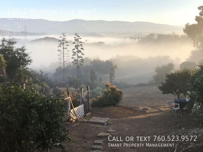 Building Photo - 10842 Meadow Glen Way E