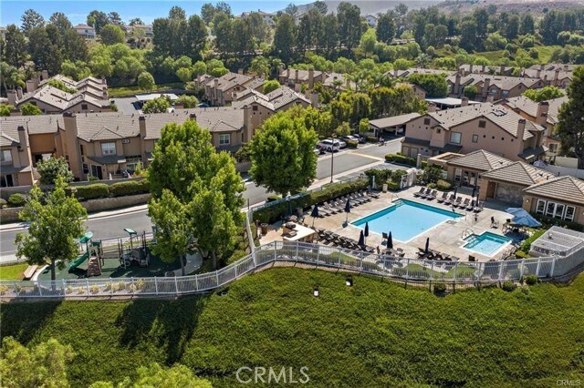 Building Photo - 922 S Country Glen Way