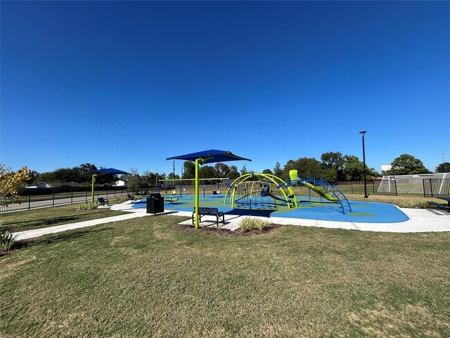 Building Photo - 8523 Riverside Walk Ln