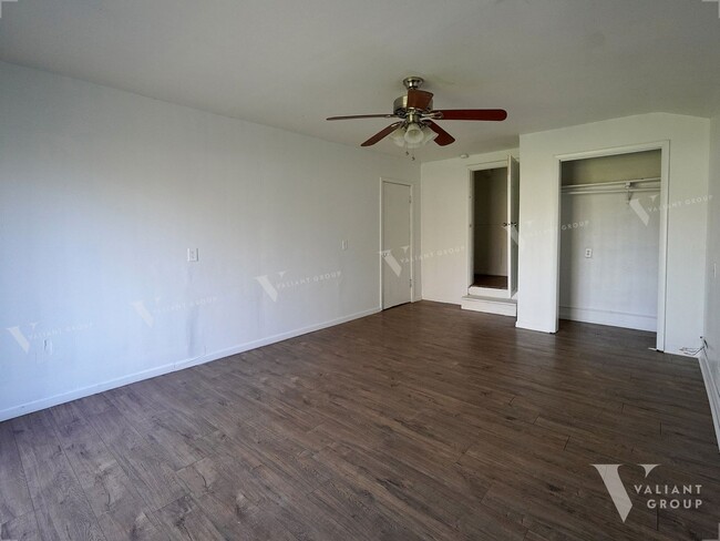 Building Photo - Spacious 3 Bedroom, 2 Bathroom Rental Home...