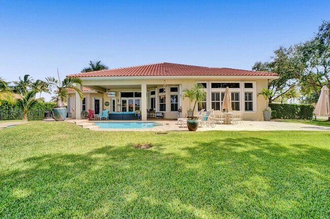 Building Photo - 14985 SW 38th St