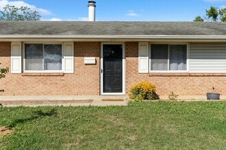 Building Photo - 5021 Pathview Dr