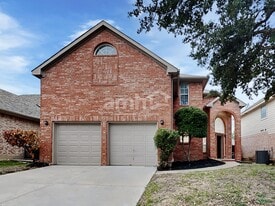 Building Photo - 4625 Mustang Dr