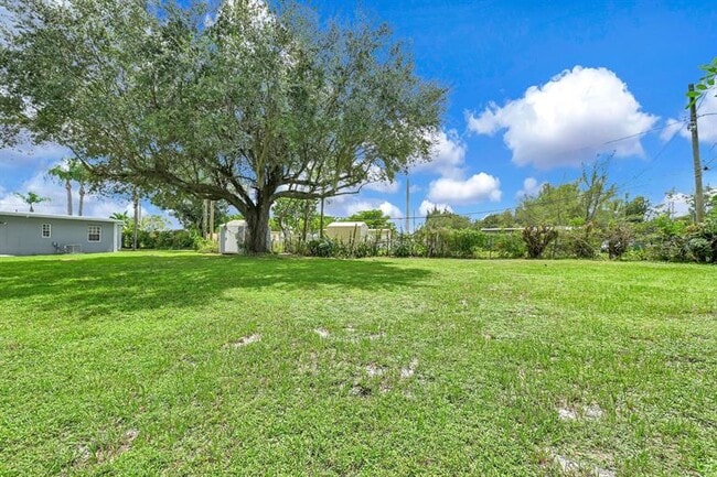 Building Photo - 15710 NW 19th Ave