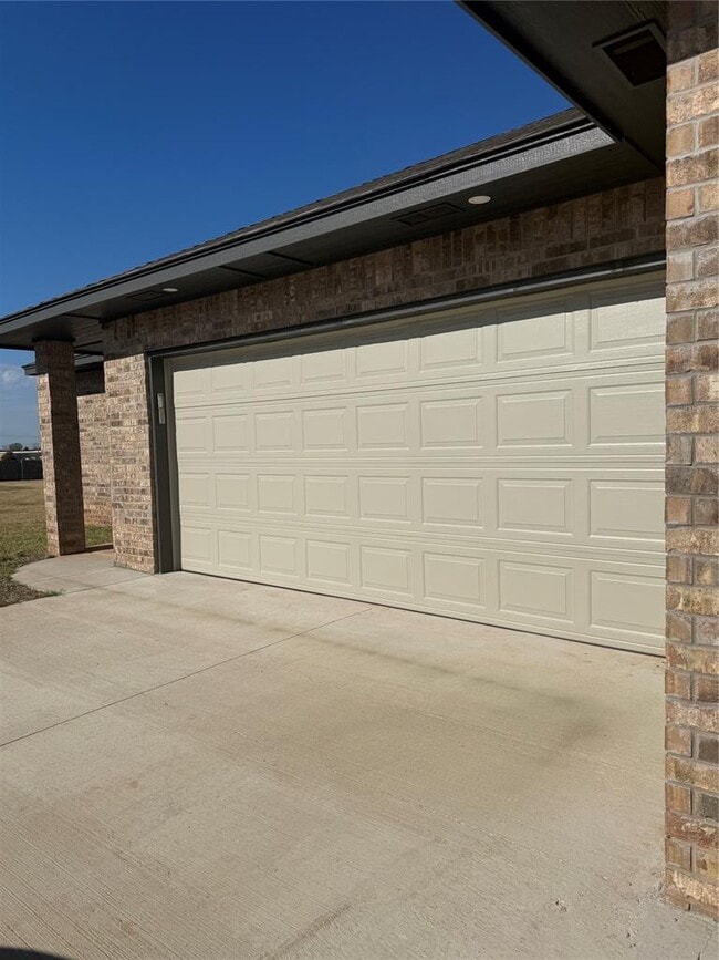 Building Photo - 5113 Brooke Rd