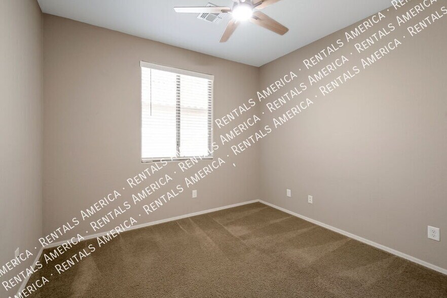 Building Photo - 21442 E Saddle Ct