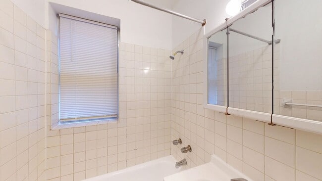 Floorplan - 5053 S. Ellis Avenue