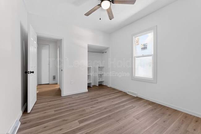 Building Photo - 804 Illinois Ave