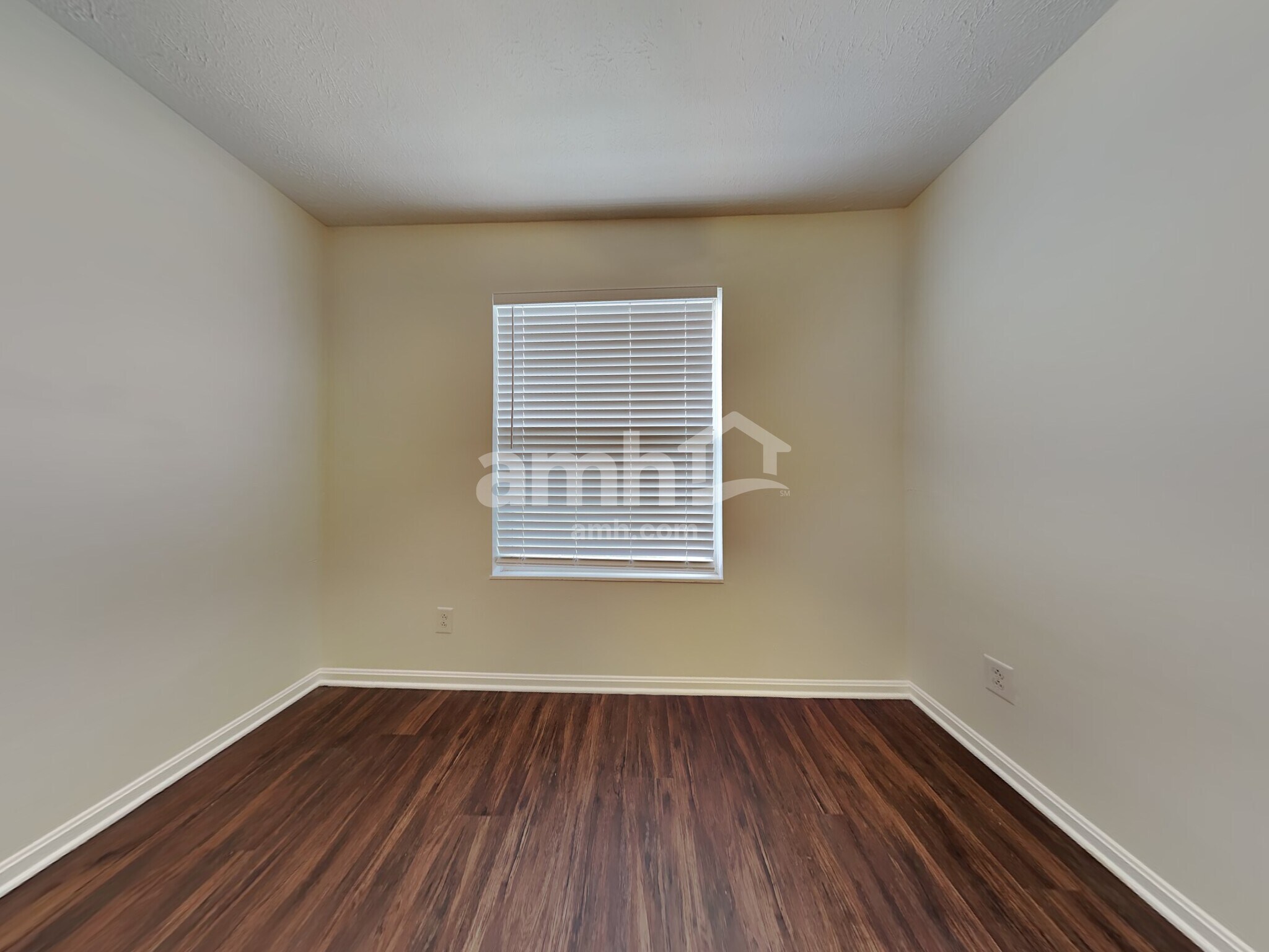 Building Photo - 1048 Reveres Run