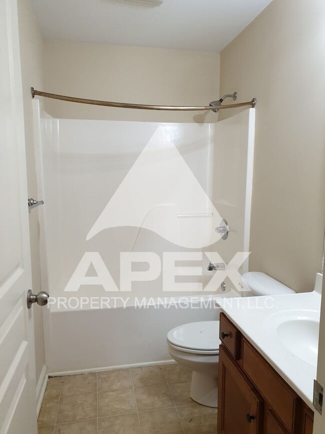 Building Photo - Beautiful 4 Bd/2.5 Ba  Single Family home w/Bonus loft in West Knoxville/Hardin Valley!