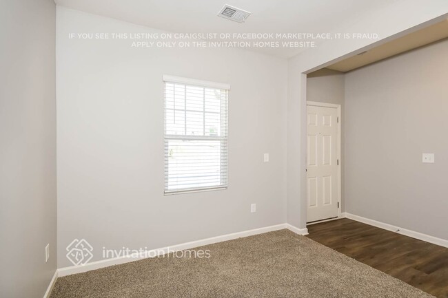 Building Photo - 310 Pescara Ct