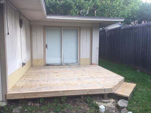 Building Photo - 2508 Loving Ave