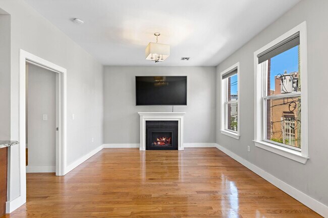 Building Photo - 349 3rd St