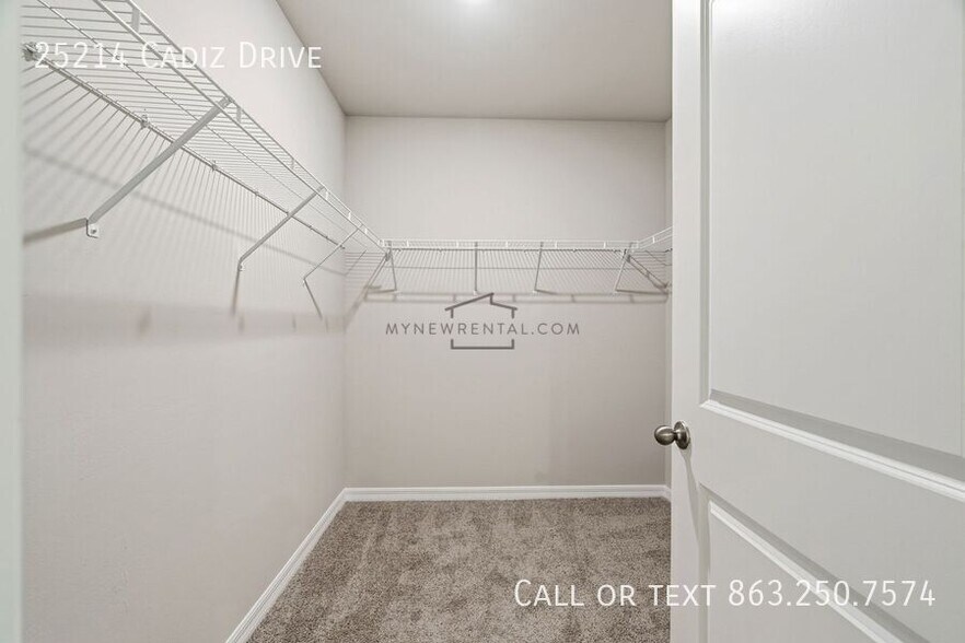 Building Photo - 25214 Cadiz Dr