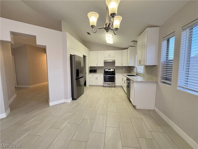 Building Photo - 9180 Sparklewood Ct