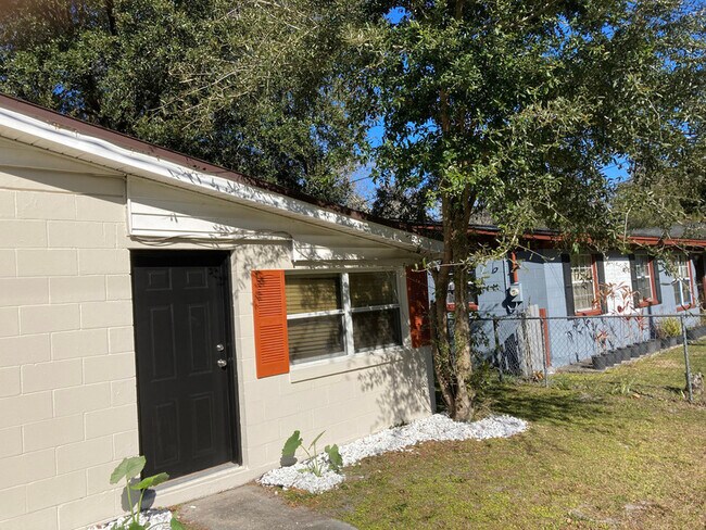 Building Photo - 7559 Proxima Rd
