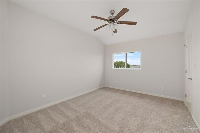Building Photo - 4628 Estancia Pkwy