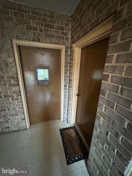 Building Photo - 3832 Bel Pre Rd