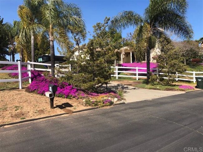 Primary Photo - Fallbrook Ranch House