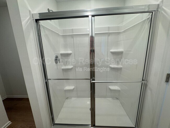 Building Photo - 12048 SW 36th St