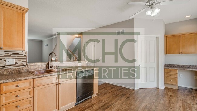 Building Photo - 7707 W 158th Terrace