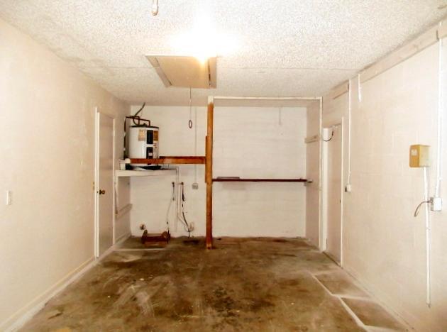 Building Photo - 11348 Linden Dr