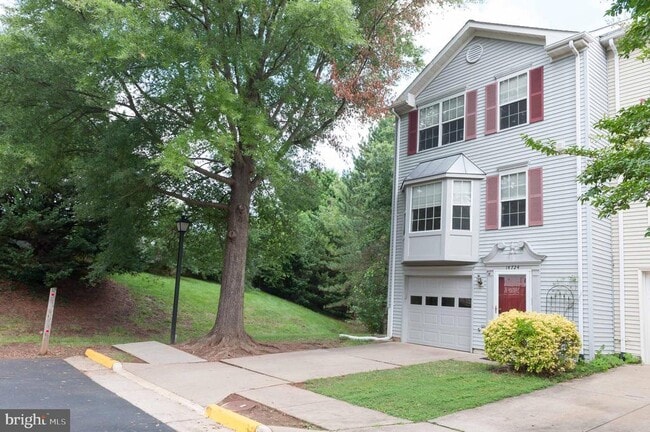 Building Photo - 14724 Stream Pond Dr