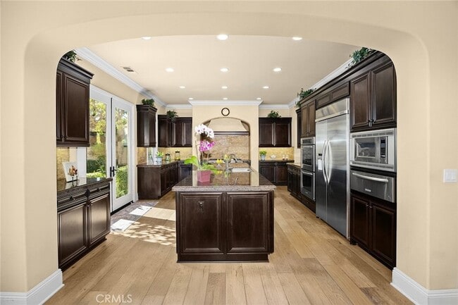 Building Photo - 19668 Three Oaks Ln