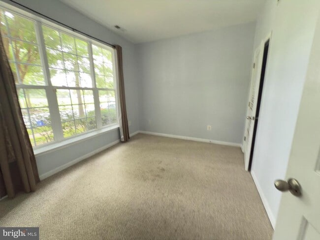 Building Photo - 11765 Skylark Rd