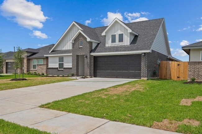 Building Photo - 29422 Pikes Peak Dr