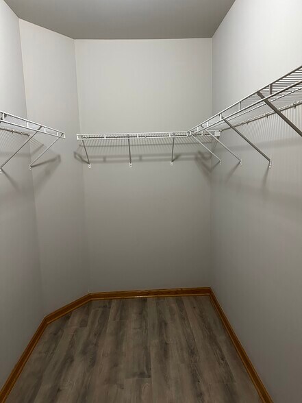 Walkin closet bedroom 1 - 843 N Mozart St