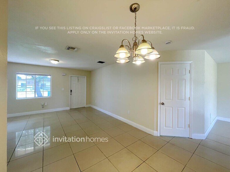 Building Photo - 13403 SW 261st Ln