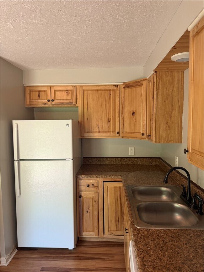 Building Photo - 92 NY-245