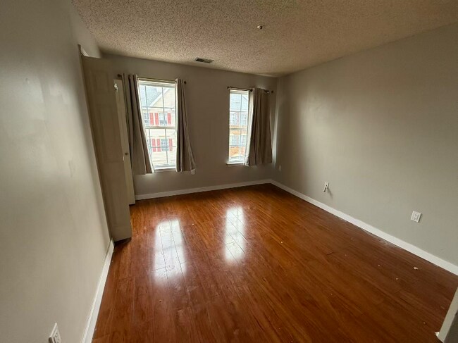 Building Photo - 34 Krueger Ct