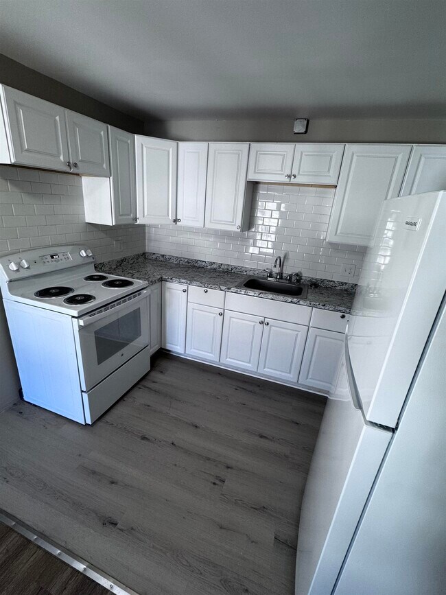 Building Photo - 35 South St