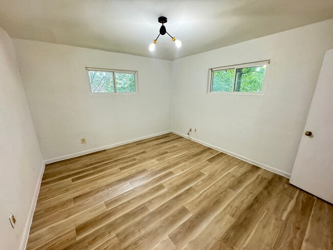 Building Photo - Pierce Street (1132)