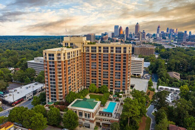 Building Photo - 1820 Peachtree St NW