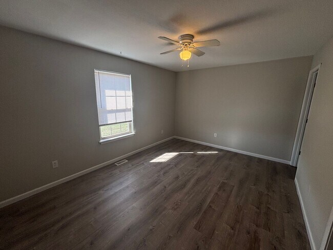 Building Photo - 5309-5311 Currituck Lane