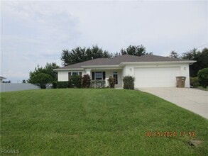 Building Photo - 459 NE 3rd Ave