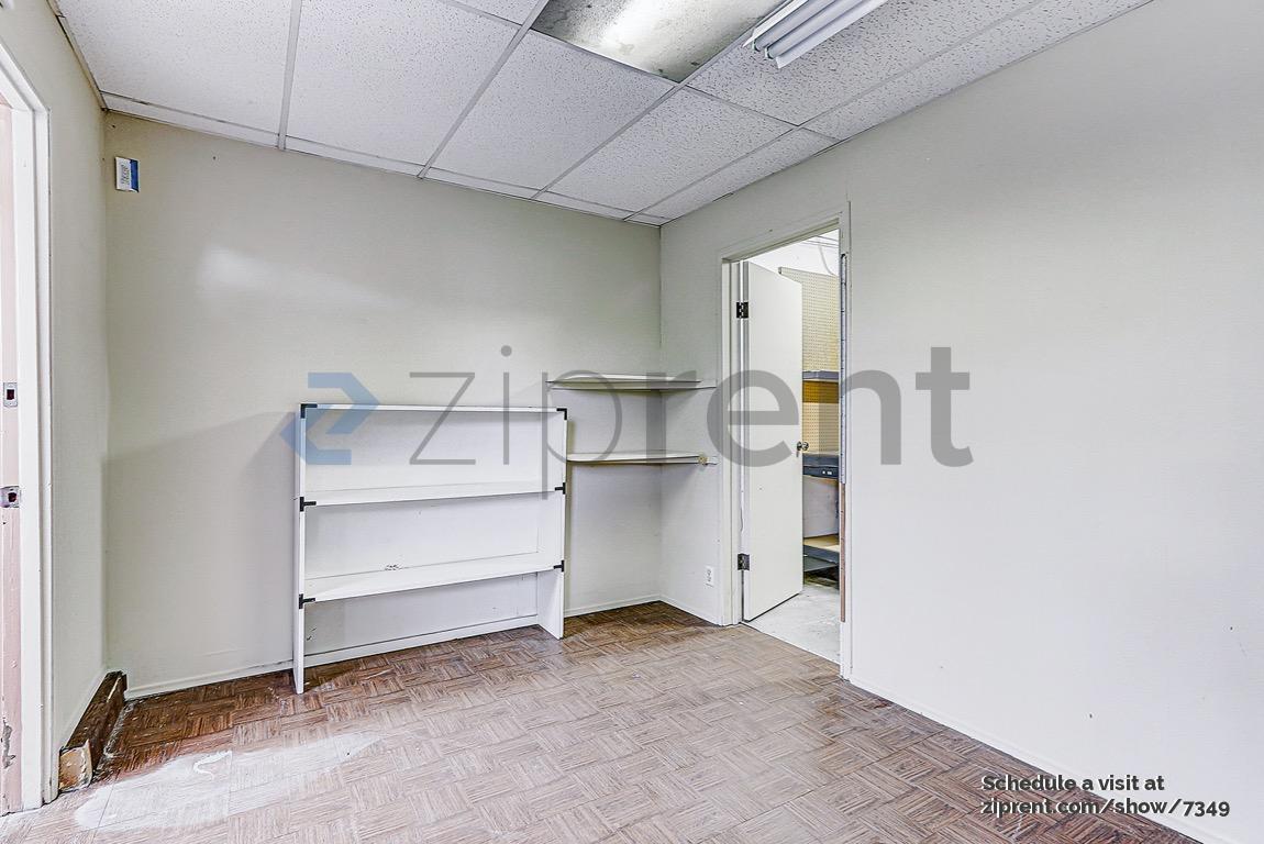 Building Photo - 4636 Huggins Way